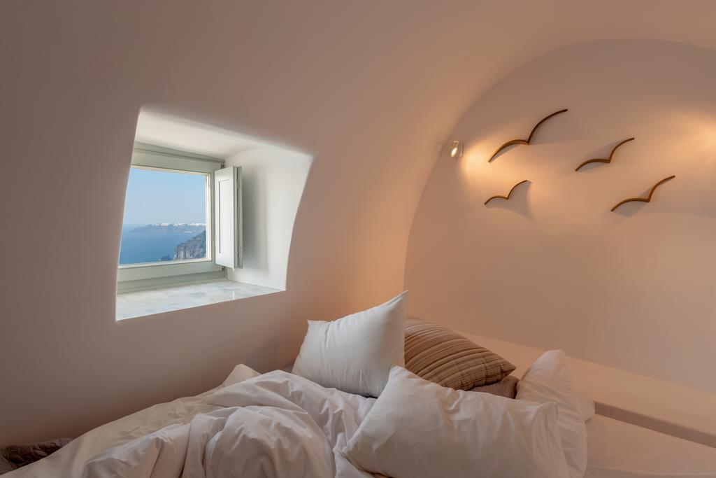 Keti Hotel Тира Экстерьер фото